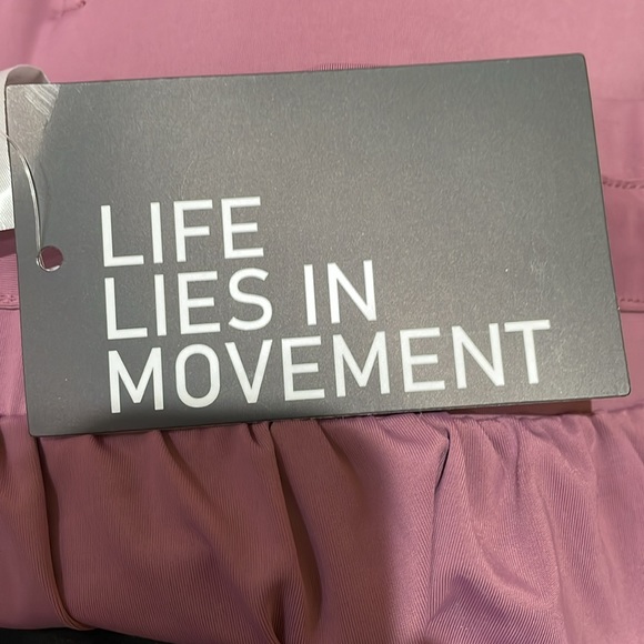 Women NWT Size XL Shorts Reflective Dots Running Tie Waist Stretch Yoga Dance - Picture 8 of 8